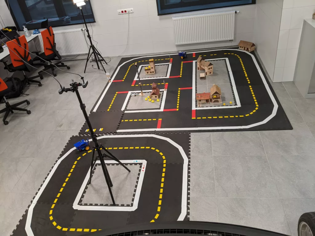 Smartcity AVG robot autonomy lab
